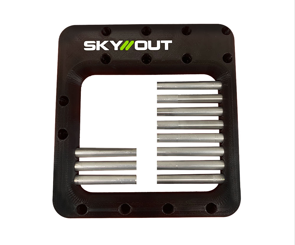 Ready for shipping by Skyout, ready also for handy storage for user.